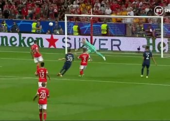 Messi's goal against Benfica