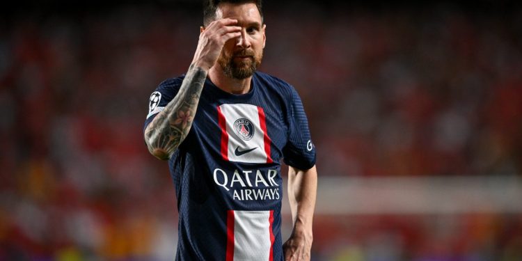 Messi Misses Benfica Clash