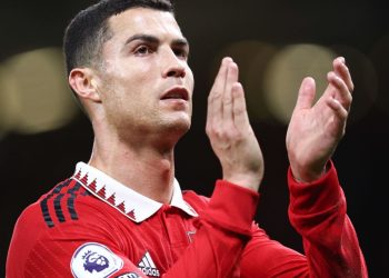 Breaking : Cristiano Ronaldo leaves Manchester United immediately !