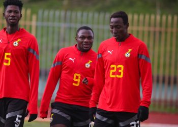 Stephen Manu Jabs Kofi Kordzi