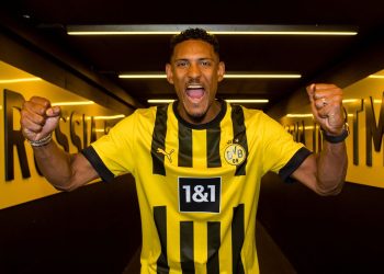 Germany : Sebastien Haller assists Dortmund match winning goal against Mainz