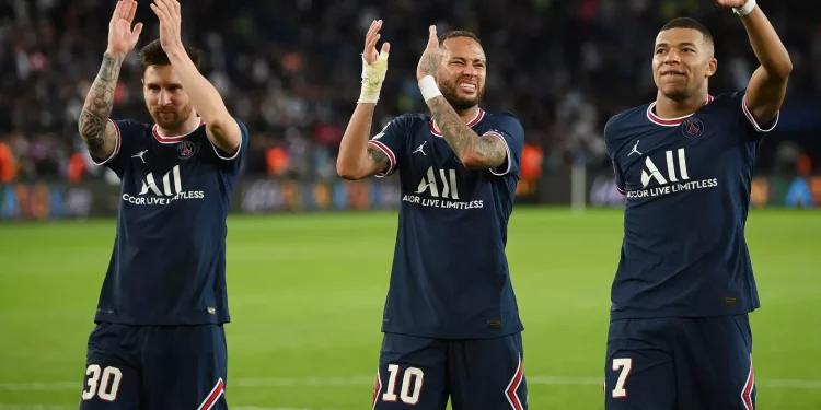 PSG mandated by contract to field Messi , Mbappe and Neymar against Cristiano Ronaldo and his Saudi Season Team