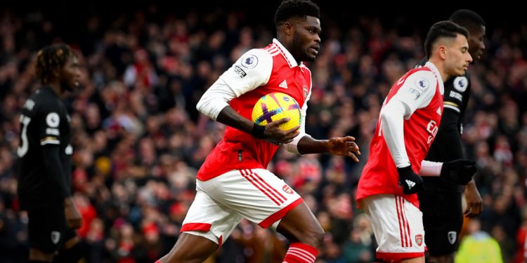 Premier League : Arsenal claim comeback win against Bournemouth as Thomas Partey scores