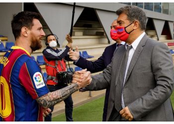 OFFICIAL : Lionel Messi will return to Barcelona. Joan Laporta publicly confirms !