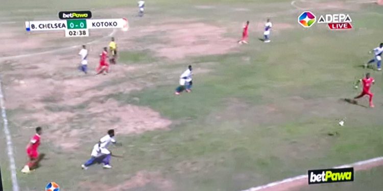 Berekum Chelsea vs Asante Kotoko : TV viewers slam “Potato Field” Pitch of Golden City Park for the Ghana Premier League match