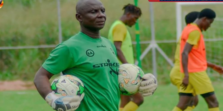 “I am really struggling financially” – Incapacitated former Kotoko goalkeepers trainer Sampson Appiah cries for help !