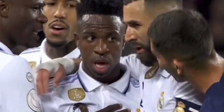 Match Report : Real Madrid run riot to humiliate rivals Barcelona by 4-0 to reach Copa del Rey final as Benzema reigns supreme with Camp Nou hat trick