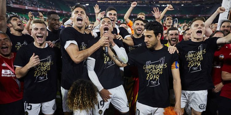 Spain : Valencia are in danger of being relegated from the La Liga for the first time in 37 years !