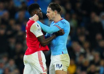 “Grealish was lucky it was not Sulley Muntari” – Fans react to how Jack Grealish held Thomas Partey by his shirt