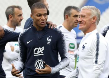 JACKPOT : France coach Deschamps receives a fortune as 2022 World Cup bonus monies to the Blues are revealed !