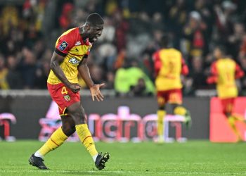 TRANSFERS : Premier League clubs targeting Lens defender Kevin Danso