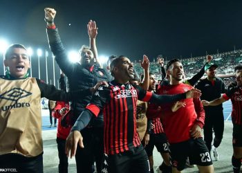 USM Alger win 2023 CAF Confederation Cup on away goal rule after losing at home to Young Africans !