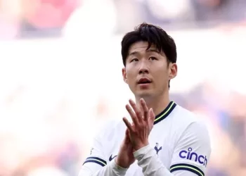 SAUDI ARABIA IS CALLING : Heung-min Son offered £100 million to join Karim Benzema at Al Ittihad !