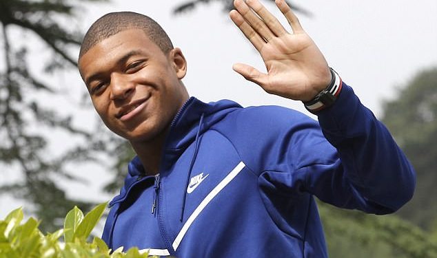 “Africa is my roots. I will be visiting Algeria soon” – Kylian Mbappe announces after Cameroon visit !