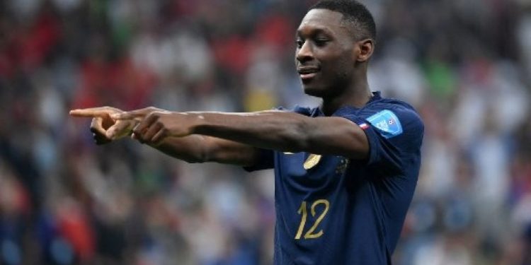 Randal Kolo Muani : PSG still chasing talented attacker of Frankfurt !