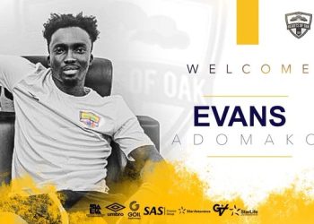 Hearts of Oak sign THREE Division One players !