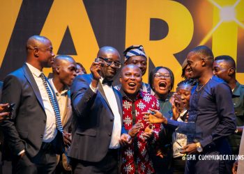 FIRST IN HISTORY : Ghana Premier League referee awarded brand new car for winning Best Referee of the season award !