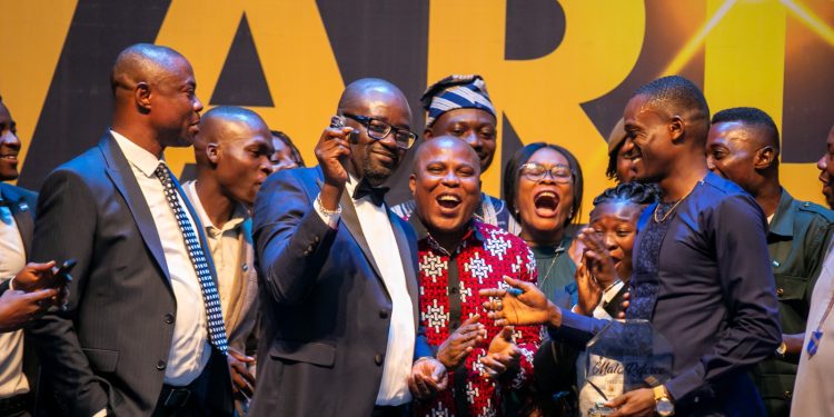 FIRST IN HISTORY : Ghana Premier League referee awarded brand new car for winning Best Referee of the season award !