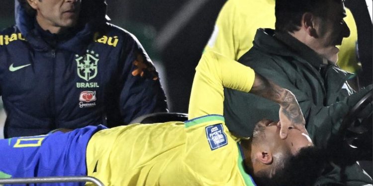 2026 FIFA World Cup Qualifiers : Injured Neymar leaves pitch in tears as Brazil are defeated at Uruguay !