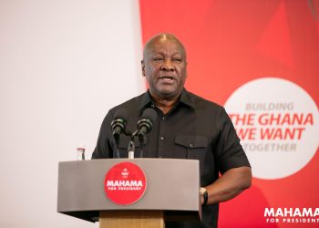 “Ghana Premier League Players Will Receive Salaries Under My Government” – John Mahama