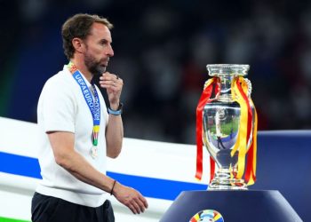 Force Gareth Southgate to Remain England Manager Says Former Everton Midfielder