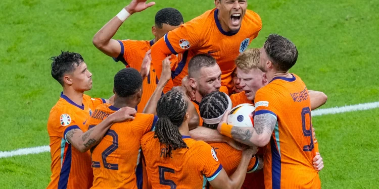 UEFA Euro 2024: Dutch Delight in Berlin as Netherlands Scrape Into Semi-Finals with 2-1 Victory against Turkey