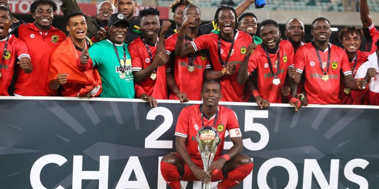Asante Kotoko win Toyota Cup, Kaizer Chiefs